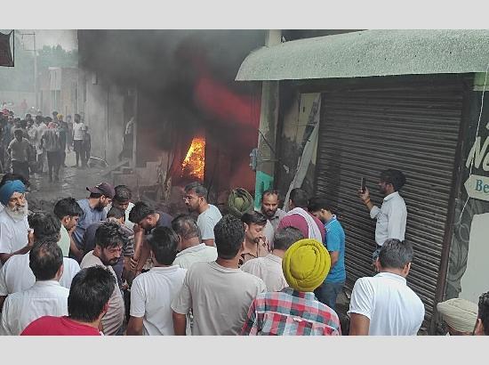 21_44_507113319171-ll