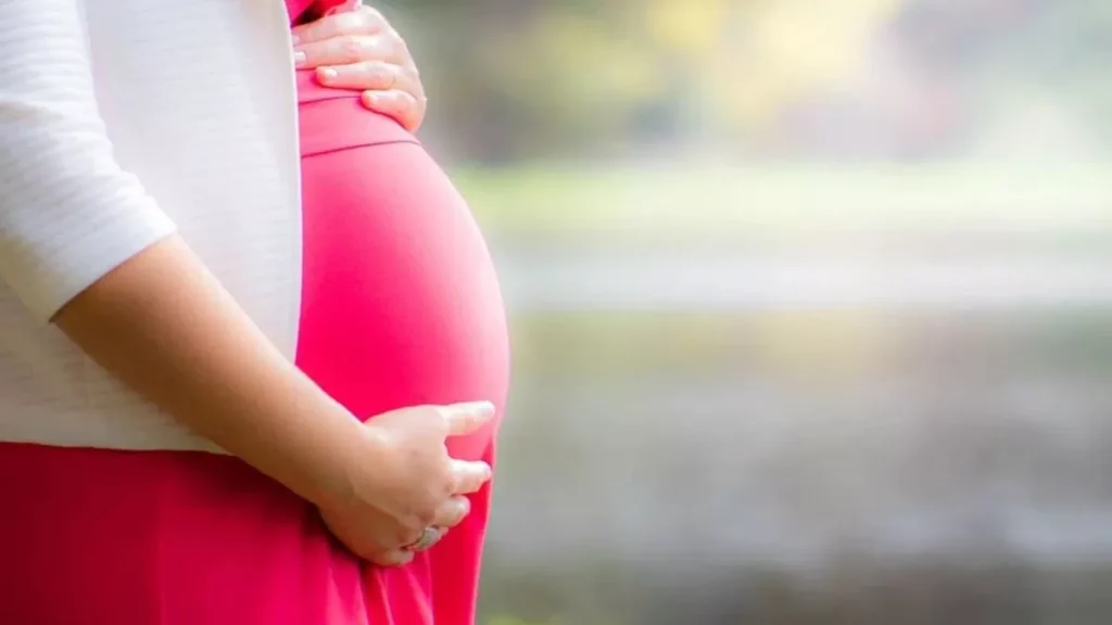 russia_pregnant_news_23979806