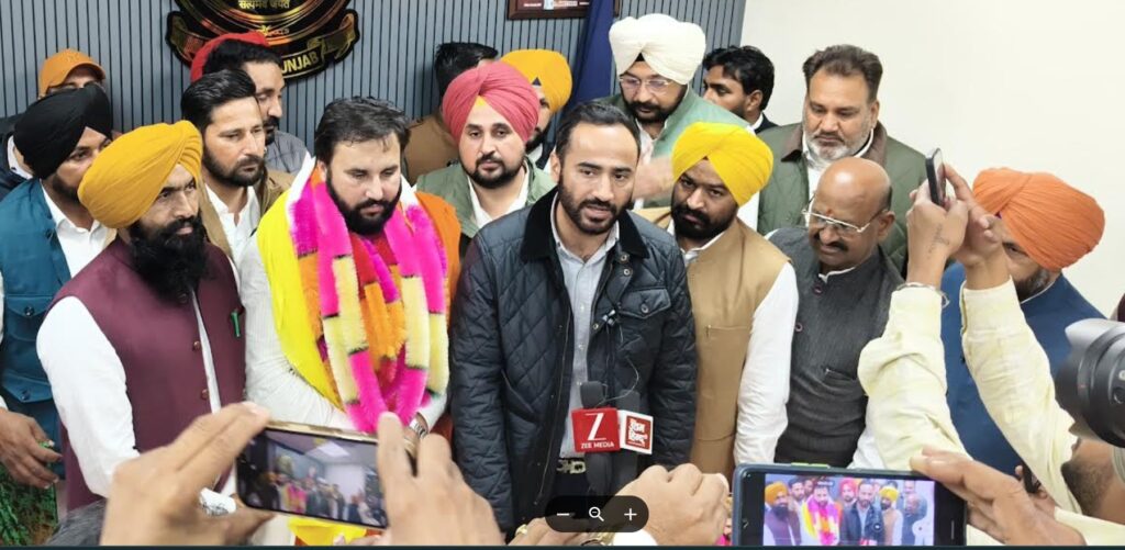 Screenshot 2025-11-28 183747