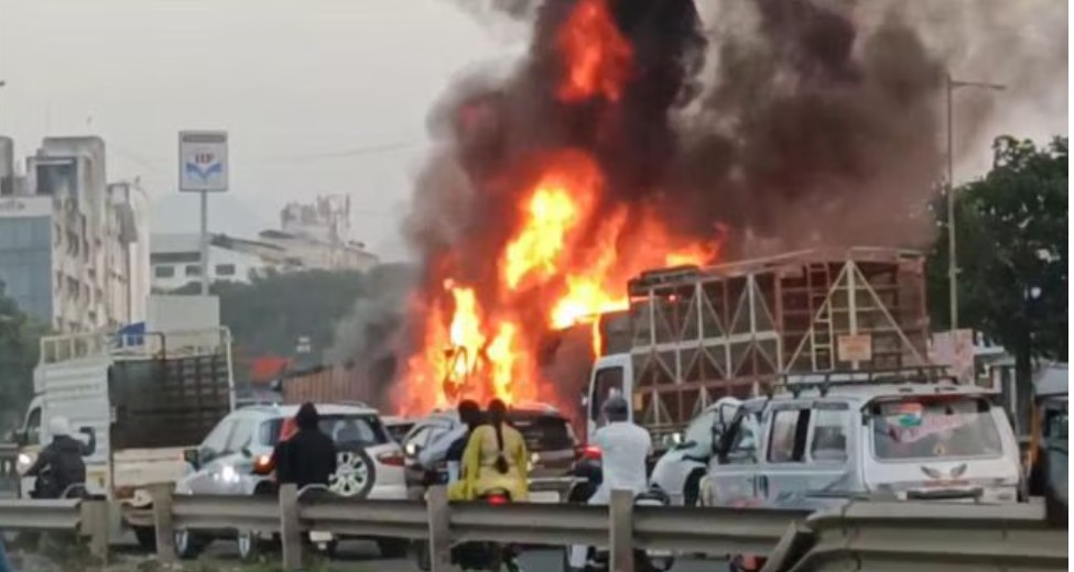 WhatsApp Image 2025-11-13 at 8.22.37 PM