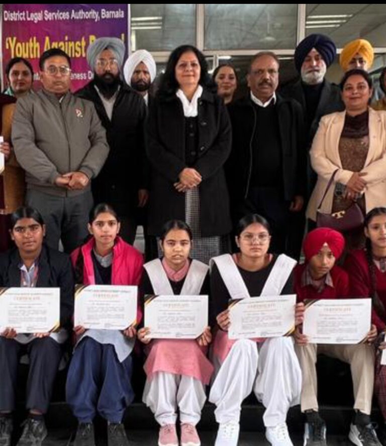 ਯੂਥ ਅੰਗੇਸਟ ਡਰਗਜ਼ ਮੁਹਿੰਮ ਦੀ ਸਮਾਪਤੀ ਮੌਕੇ ਸ਼ਲਾਘਾ ਪੱਤਰ ਵੰਡ ਸਮਾਰੋਹ