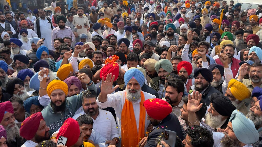 9d3d9c8d-e289-4062-8295-43f22e50eb77