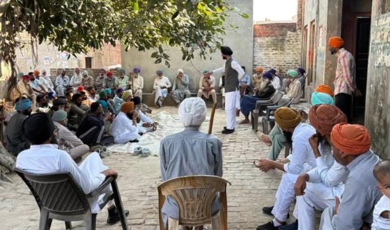 ਅਕਾਲੀ ਦਲ ਵਾਰਸ ਪੰਜਾਬ ਦੇ ਜ਼ਿਲ੍ਹਾ ਪ੍ਰਧਾਨ ਕੁਲਵਿੰਦਰ ਸਿੰਘ ਸਿੱਧੂ ਨੇ ਪਿੰਡਾਂ ਵਿੱਚ ਕੀਤੀਆਂ ਨੁੱਕੜ ਮੀਟਿੰਗਾਂ