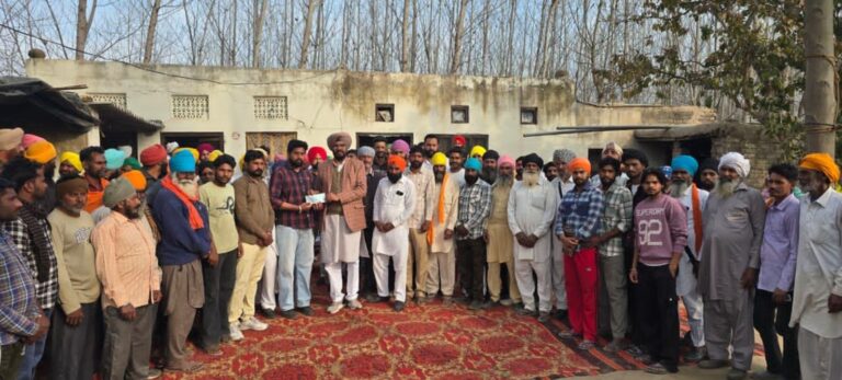 ਵਿਧਾਇਕ ਕੁਲਦੀਪ ਧਾਲੀਵਾਲ ਨੇ 6 ਗ੍ਰਾਮ ਪੰਚਾਇਤਾਂ ਨੂੰ 5 – 5 ਲੱਖ ਰੁਪਏ ਦੀ ਦਿਤੀ ਸਰਕਾਰੀ ਗ੍ਰਾਂਟ