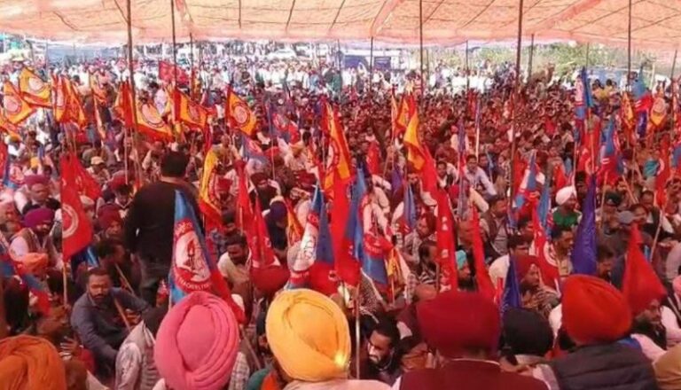 ਸਿੱਖਿਆ ਮੰਤਰੀ ਪੰਜਾਬ ਦੇ ਹਲਕੇ ‘ਚ ਅਧਿਆਪਕਾਂ ਨੇ ਕੀਤਾ ਰੋਸ ਪ੍ਰਦਰਸ਼ਨ